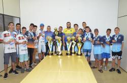 Assaí campeã geral Sub 15 e Sub 17