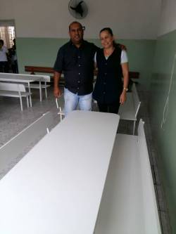 Educação entrega equipamentos nas escolas municipais