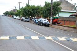 MAIS DOIS REDUTORES DE VELOCIDADE SÃO INSTALADOS NA CIDADE.