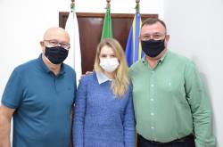 LUISA CANZIANI E ROMANELLI VISITAM ASSAÍ