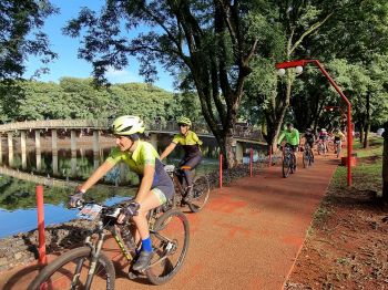 CICLITAS DE TODA REGIÃO PARTICIPAM DO PEDAL DO FOGO.