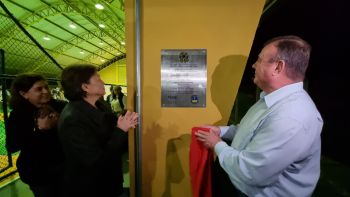 INAUGURADA A QUADRA POLIESPORTIVA PREFEITO SERGIO KIAN.