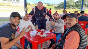 CAMPEÕES DO TORNEIO DE TRUCO.