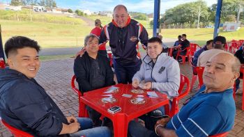 CAMPEÕES DO TORNEIO DE TRUCO.
