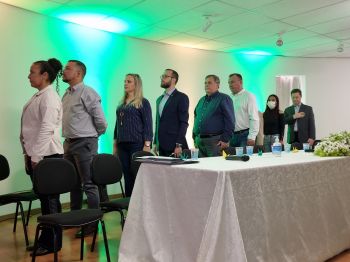 MINISTRO PAULO ALVIM VISITA ASSAÍ E DESTINA 2 MILHÕES PARA ESTRUTURAÇÃO DOS LABORATÓRIOS DO CEEP ASSAÍ.