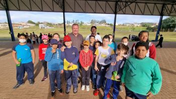 ALUNOS DO 5º ANO PARTICIPAM DO PROJETO BOMBEIRO POR UM DIA.