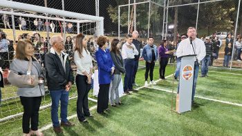 PREFEITO TUTI BOMTEMPO INAUGURA A ARENA MEU CAMPINHO.