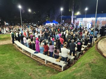 PREFEITO TUTI INAUGURA A PRAÇA DA BÍBLIA, UM ESPAÇO RELIGIOSO PARA AS FAMÍLIAS ASSAIENSES.