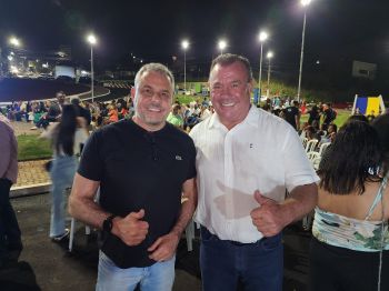 PREFEITO TUTI INAUGURA A PRAÇA DA BÍBLIA, UM ESPAÇO RELIGIOSO PARA AS FAMÍLIAS ASSAIENSES.